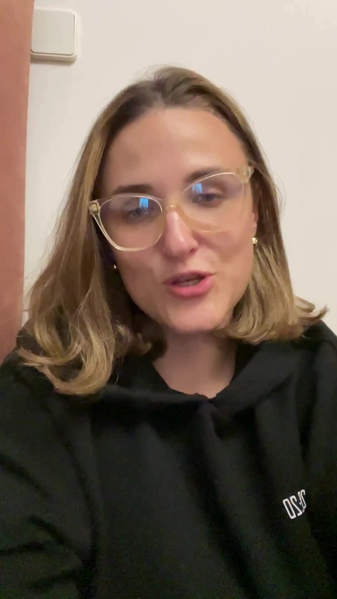 Predogled videa za Klara Harmšek